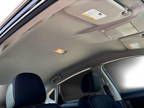 Used 2018 Nissan Sentra SV image 26