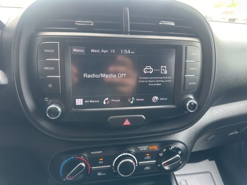 Used 2023 Kia Soul LX w/ Option Group 015 FWD image 23