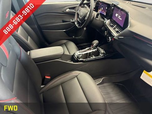 New 2026 Chevrolet Trax RS w/ Driver Confidence Package FWD image 5