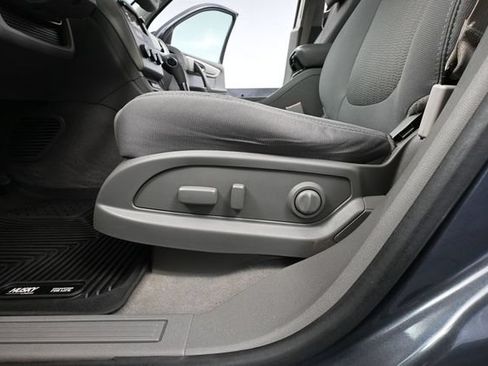 Used 2014 Chevrolet Traverse LS FWD image 20