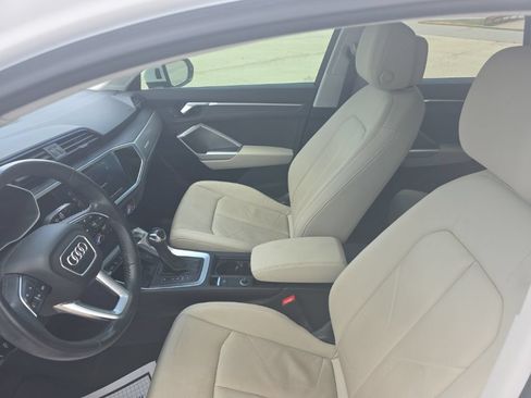 Used 2020 Audi Q3 2.0T Premium Plus AWD/4WD image 9