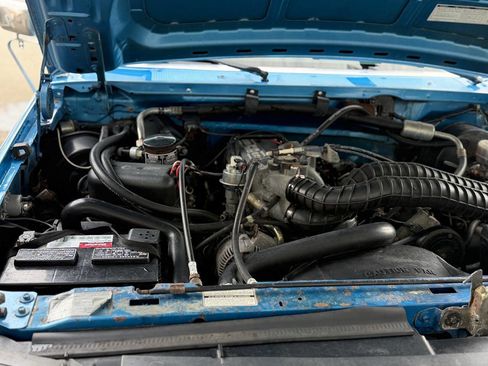 Used 1993 Ford F250 XLT image 4