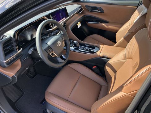 New 2026 Toyota Crown Signia AWD/4WD image 9
