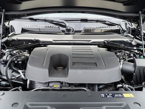 New 2025 Land Rover Defender 110 X-Dynamic SE image 30