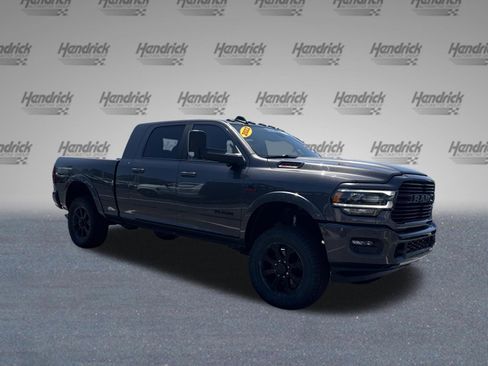 Used 2022 RAM 2500 Laramie w/ Night Edition AWD/4WD image 2