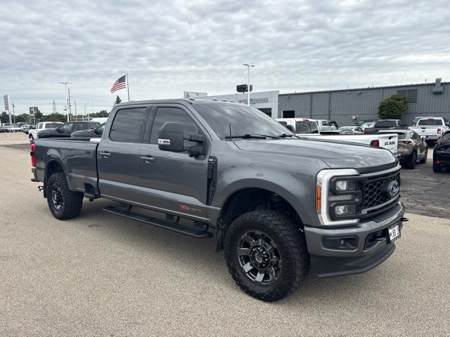 Used 2023 Ford F350 XLT w/ XLT Premium Package AWD/4WD image 3