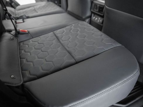 New 2026 Toyota 4Runner 4WD image 38