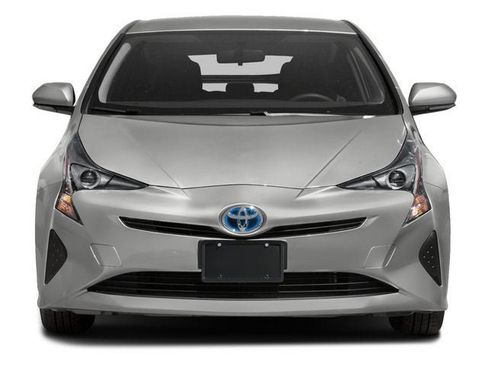 Used 2018 Toyota Prius Two w/ Prius Two Safety Plus Package FWD image 7