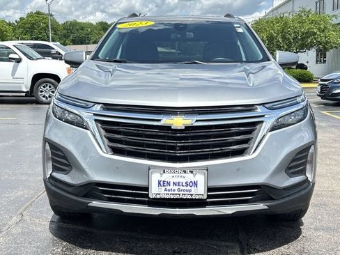 Used 2023 Chevrolet Equinox LT AWD/4WD image 2