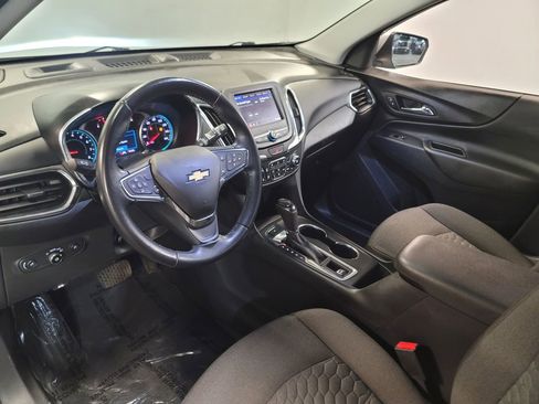 Used 2021 Chevrolet Equinox LT image 18