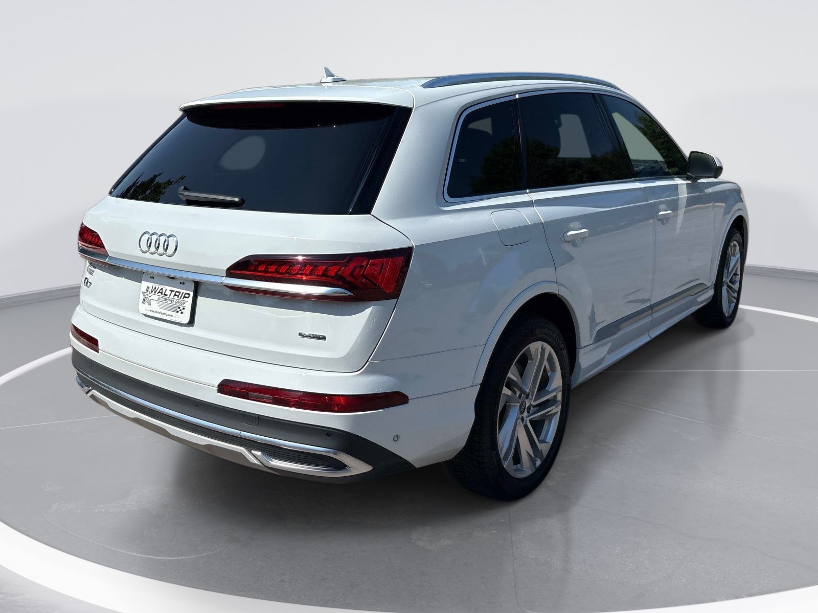 Used 2021 Audi Q7 3.0T Premium Plus w/ Executive Package AWD/4WD image 8