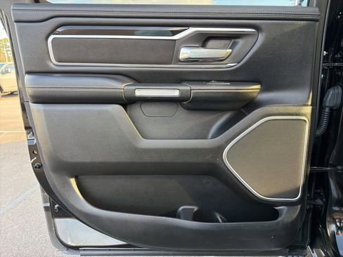 Used 2019 RAM 1500 Laramie image 19
