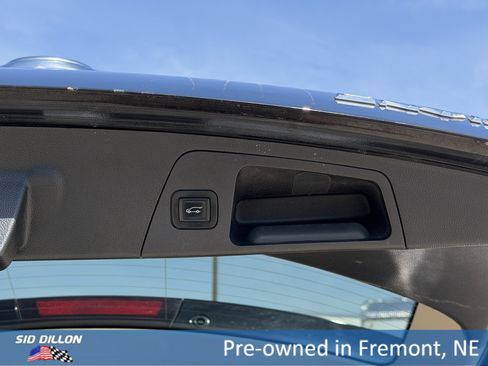 Used 2017 Buick Envision Essence AWD/4WD image 6