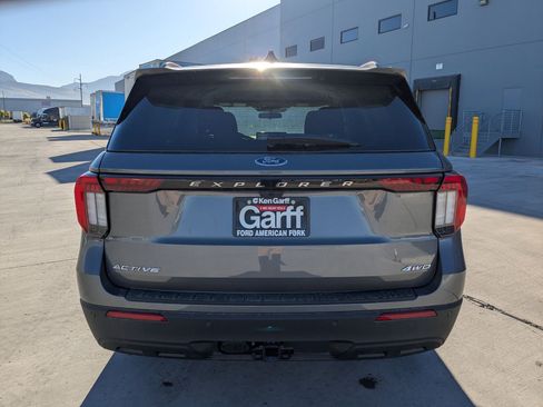 New 2025 Ford Explorer Active image 7
