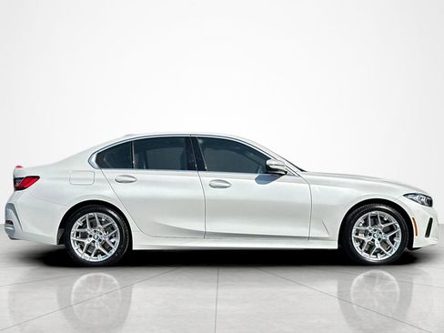 Used 2025 BMW 330i Sedan w/ M Sport Package RWD image 6