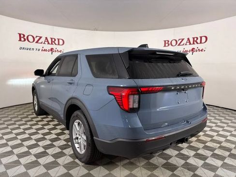 Used 2026 Ford Explorer Active AWD/4WD image 6