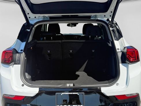Used 2026 Buick Encore GX Sport Touring w/ Comfort Package FWD image 19