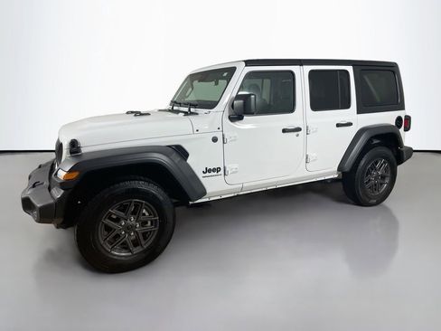 Used 2024 Jeep Wrangler Sport S image 4