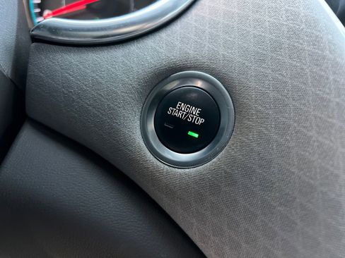 Certified 2020 Chevrolet Malibu LT image 31