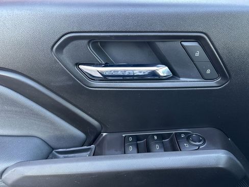 Used 2025 GMC Canyon Elevation image 21