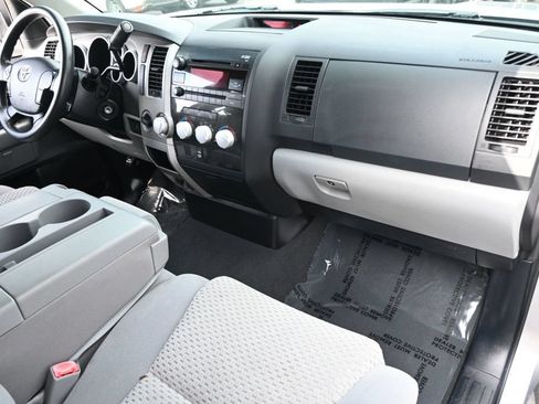 Used 2012 Toyota Tundra 4x4 Double Cab w/ Tow Pkg image 12