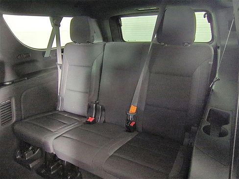 Certified 2022 GMC Yukon XL SLE w/ Gmc Pro Safety Plus Package image 34