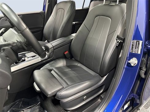 Used 2020 Mercedes-Benz GLB 250 GLB 250 image 27