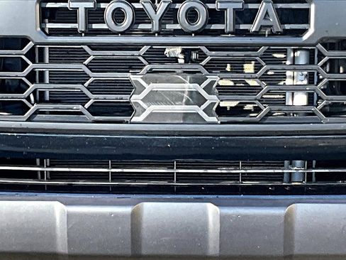 Used 2022 Toyota Tacoma SR5 image 12