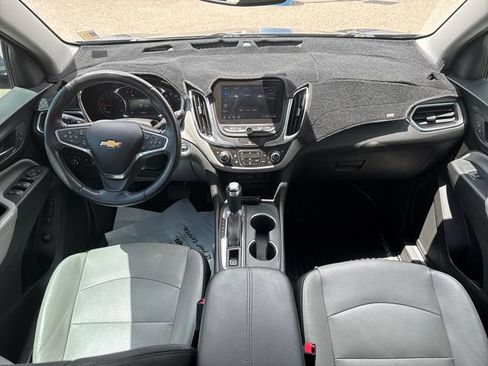 Used 2019 Chevrolet Equinox Premier FWD image 12