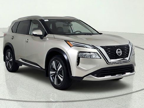 Used 2021 Nissan Rogue Platinum AWD/4WD image 1