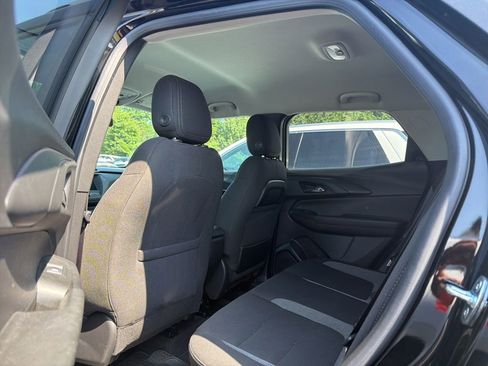 Used 2023 Chevrolet TrailBlazer LT FWD image 24