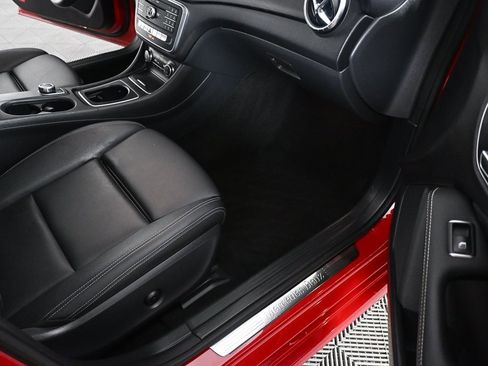 Used 2019 Mercedes-Benz CLA 250 image 22