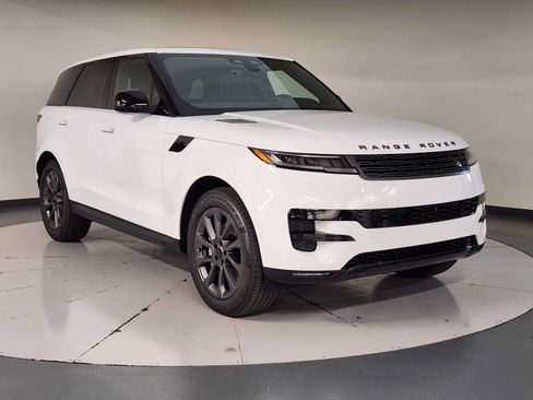Used 2026 Land Rover Range Rover Sport SE AWD/4WD image 7