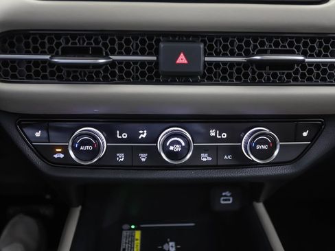 Used 2023 Honda HR-V EX-L image 18