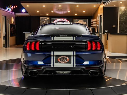 Used 2019 Ford Mustang GT Premium w/ GT Performance Package RWD image 13