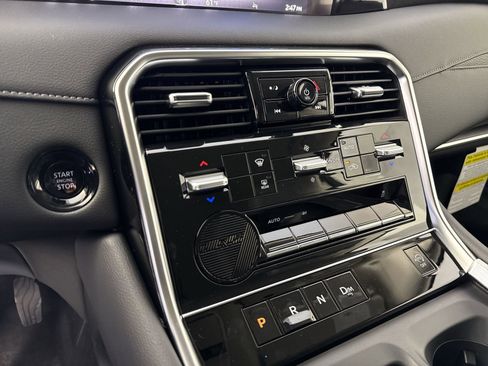 New 2026 Nissan Armada SV image 8