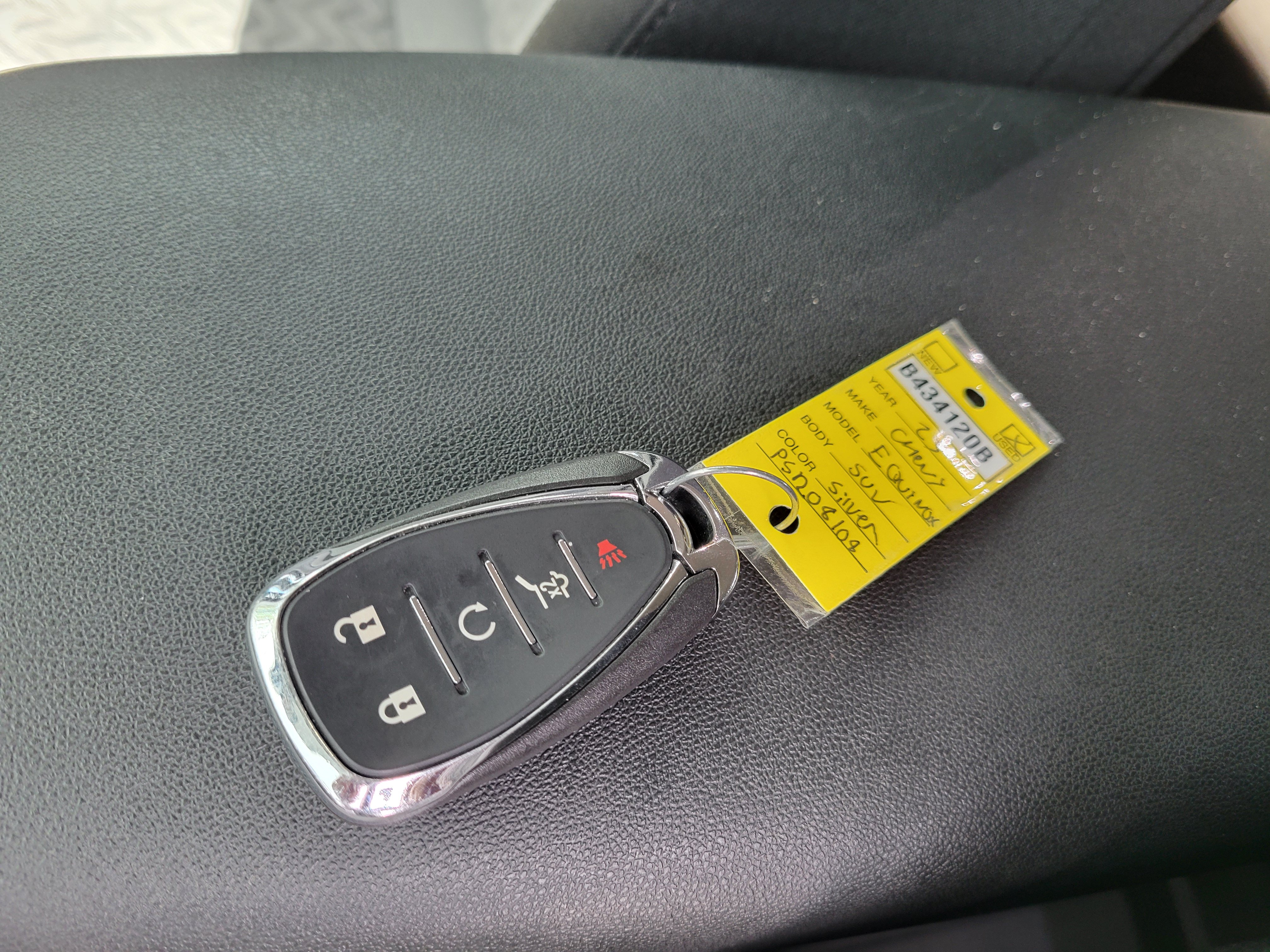 Used 2023 Chevrolet Equinox LT FWD image 46