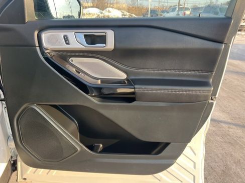 Used 2024 Ford Explorer ST w/ Equipment Group 401A image 10