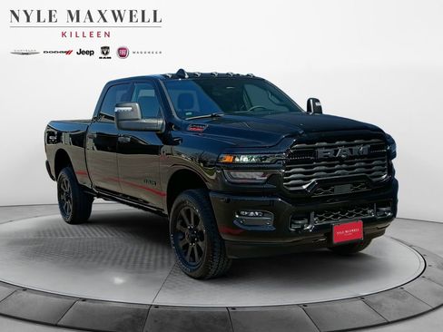 New 2026 RAM 2500 Big Horn AWD/4WD image 2