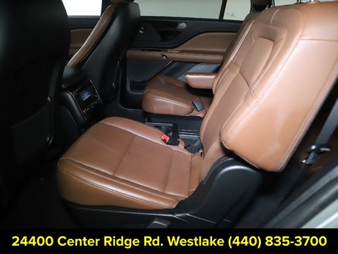 Certified 2023 Lincoln Aviator Reserve AWD/4WD image 15
