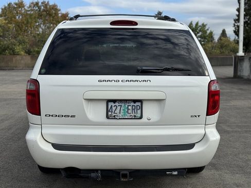 Used 2006 Dodge Grand Caravan SXT image 4