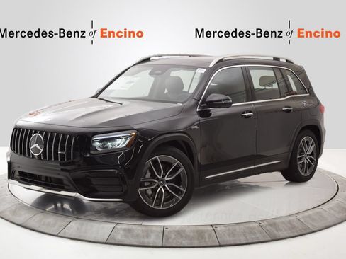 New 2026 Mercedes-Benz GLB 35 AMG 4MATIC image 1