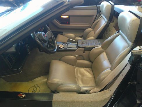 Used 1989 Chevrolet Corvette Convertible image 16