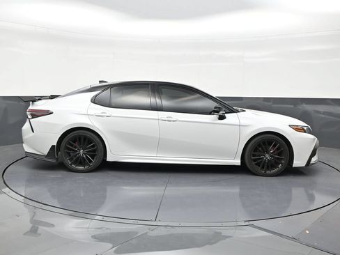 Used 2024 Toyota Camry XSE FWD image 6