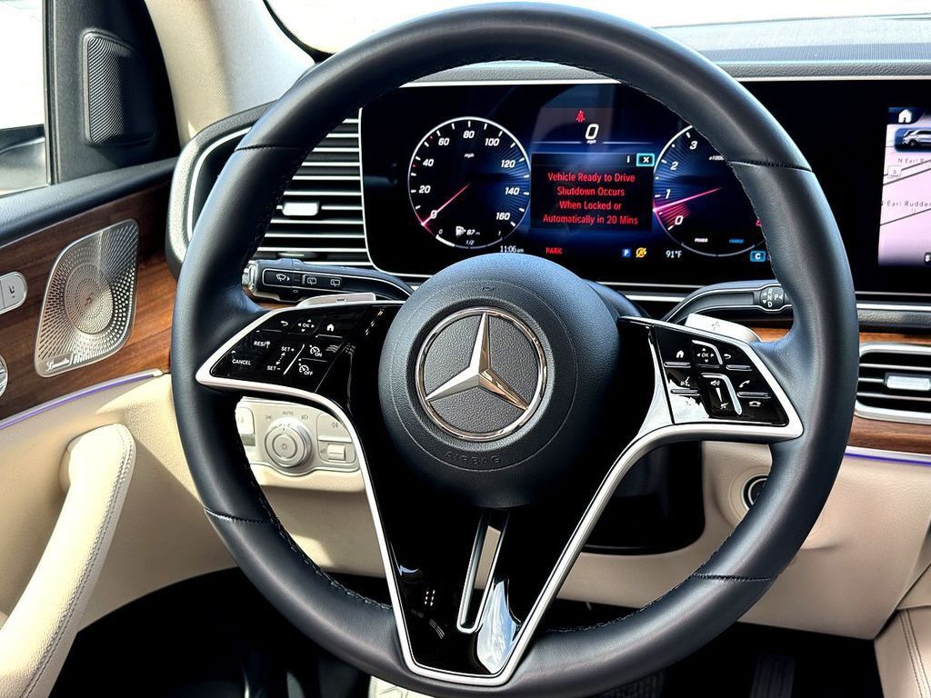Used 2024 Mercedes-Benz GLE 350 4MATIC image 29