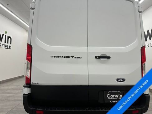 New 2026 Ford Transit 250 148 Medium Roof w/ Load Area Protection Package RWD image 4