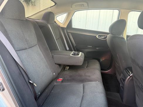 Used 2014 Nissan Sentra SR w/ SR Driver Package FWD image 16
