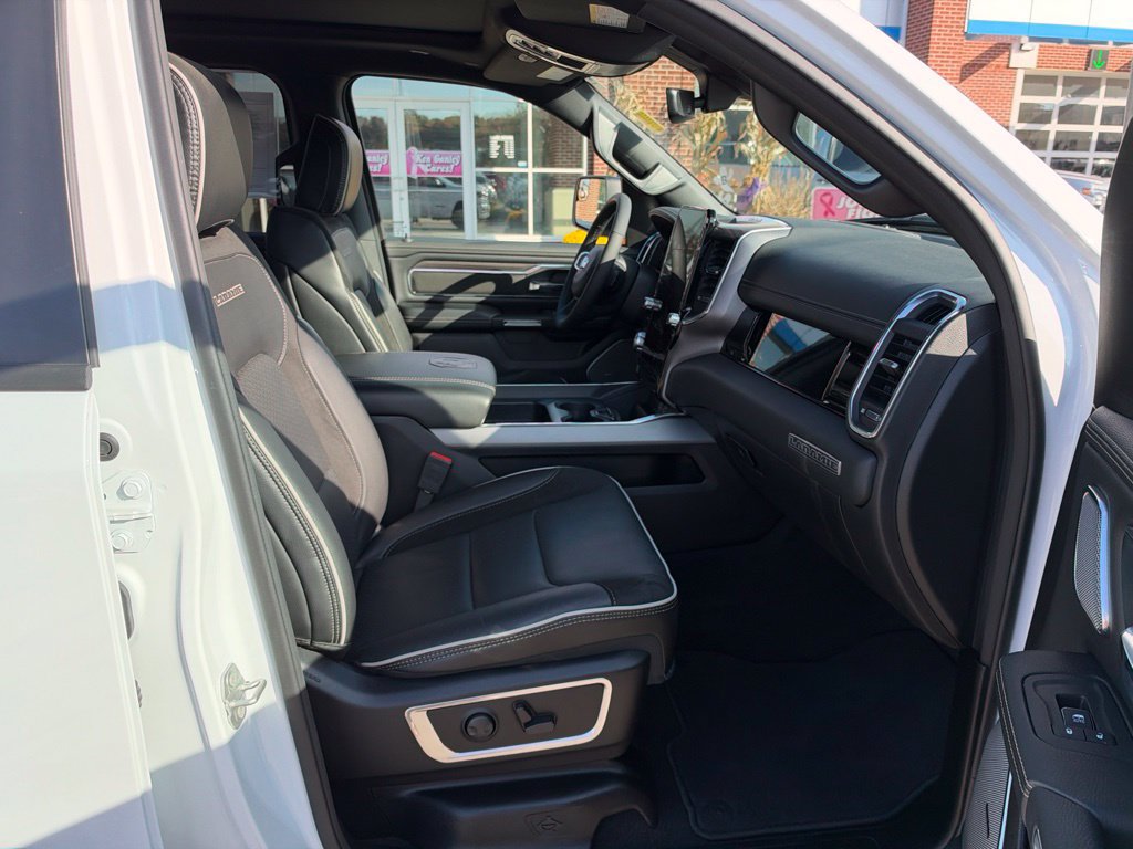 Used 2025 RAM 1500 Laramie w/ Night Edition AWD/4WD image 50