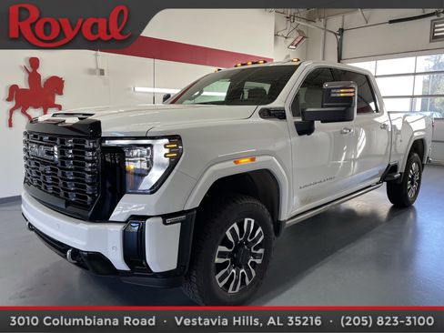 New 2026 GMC Sierra 2500 Denali Ultimate image 1