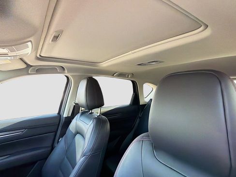 Used 2025 MAZDA CX-5 Carbon Edition image 27